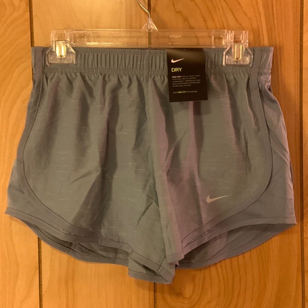 New Women’s Nike shorts
